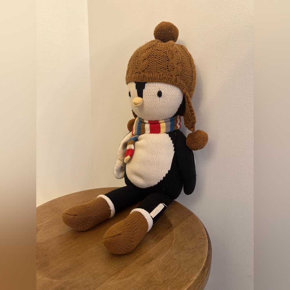 SOLD- Cuddle and Kind 20 Inch Everest Penguin Plush Stuffed Knit Doll Hat Peru - Picture 2 of 11